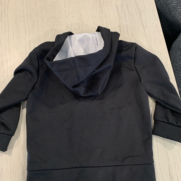 Nike Kids Black and White Dri-FIT Hoodie Set - Picture 8 of 13